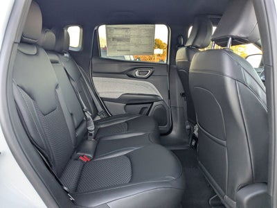 2026 Jeep Compass COMPASS LATITUDE 4X4