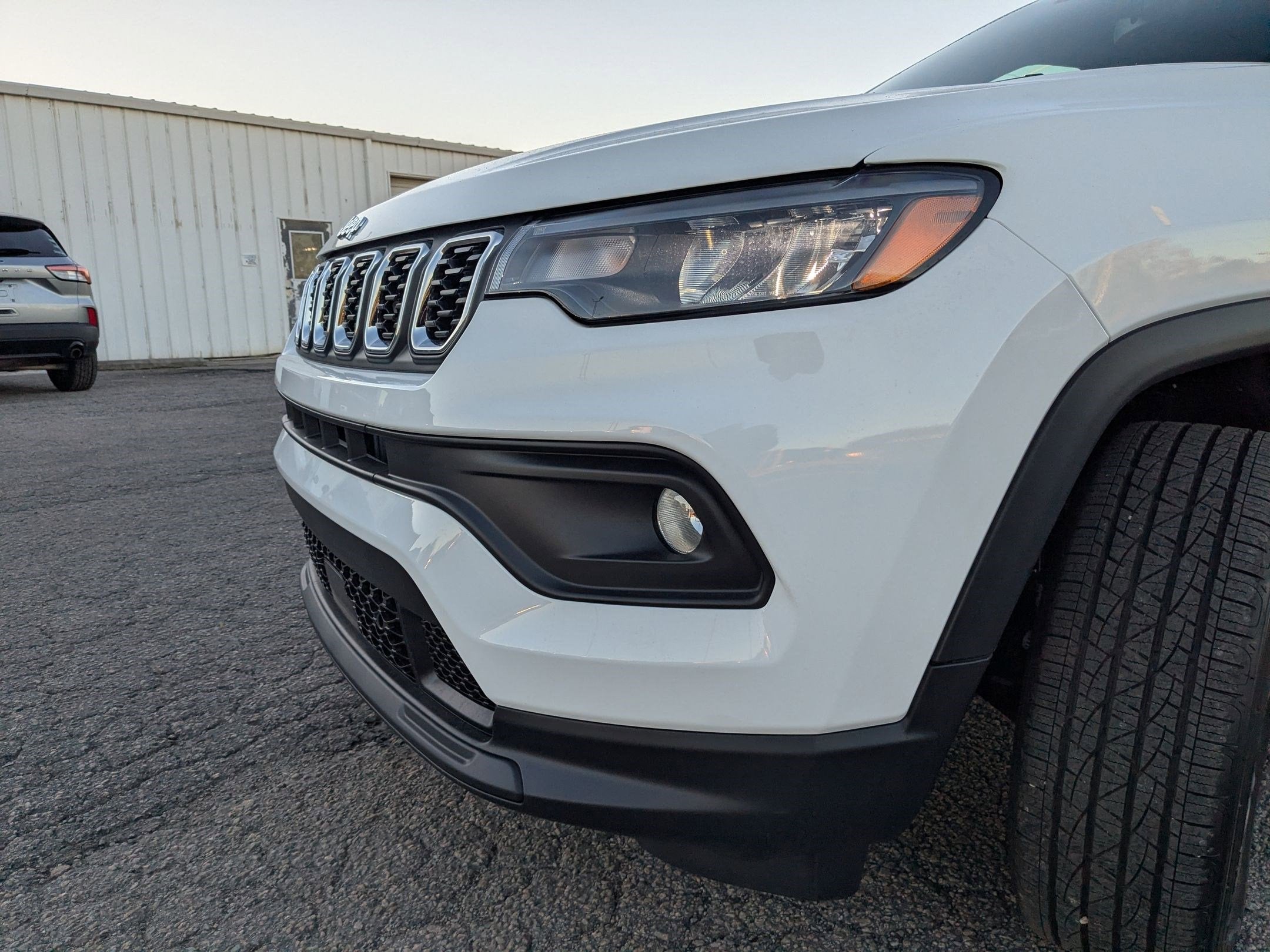 2026 Jeep Compass COMPASS LATITUDE 4X4