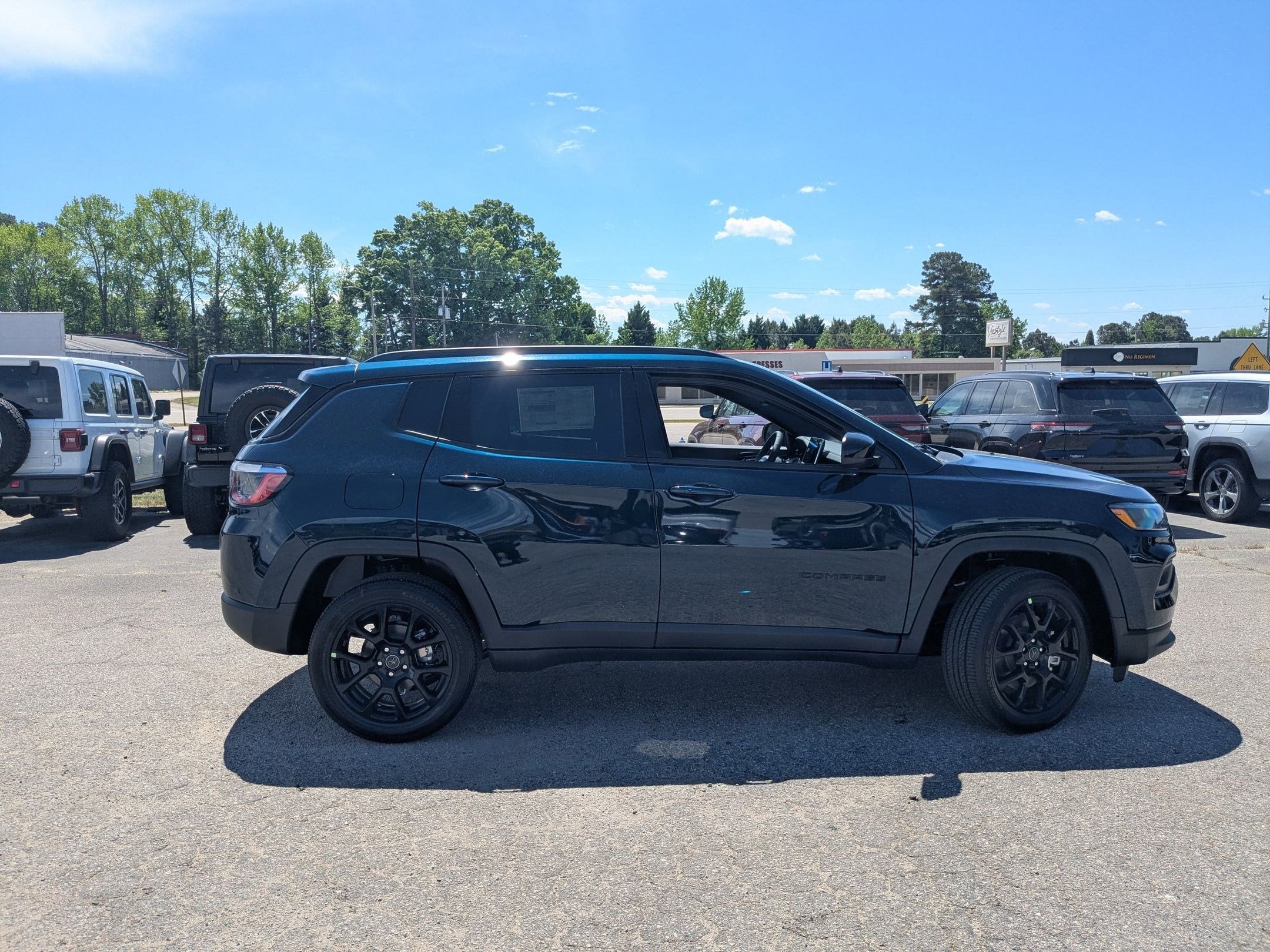 2026 Jeep Compass COMPASS LATITUDE ALTITUDE 4X4