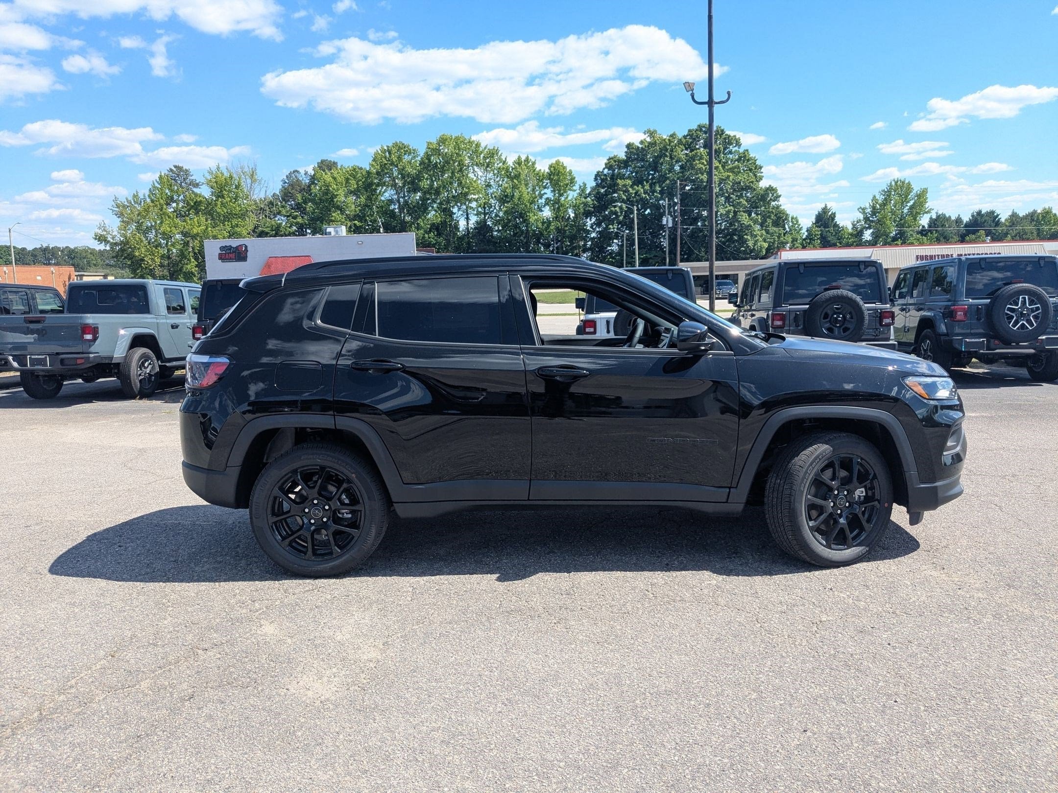 2026 Jeep Compass COMPASS LATITUDE ALTITUDE 4X4