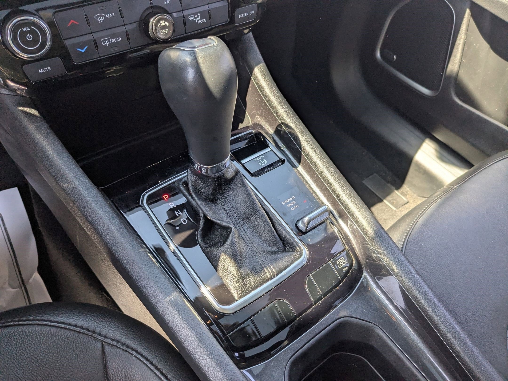 2023 Jeep Compass Latitude Lux FWD