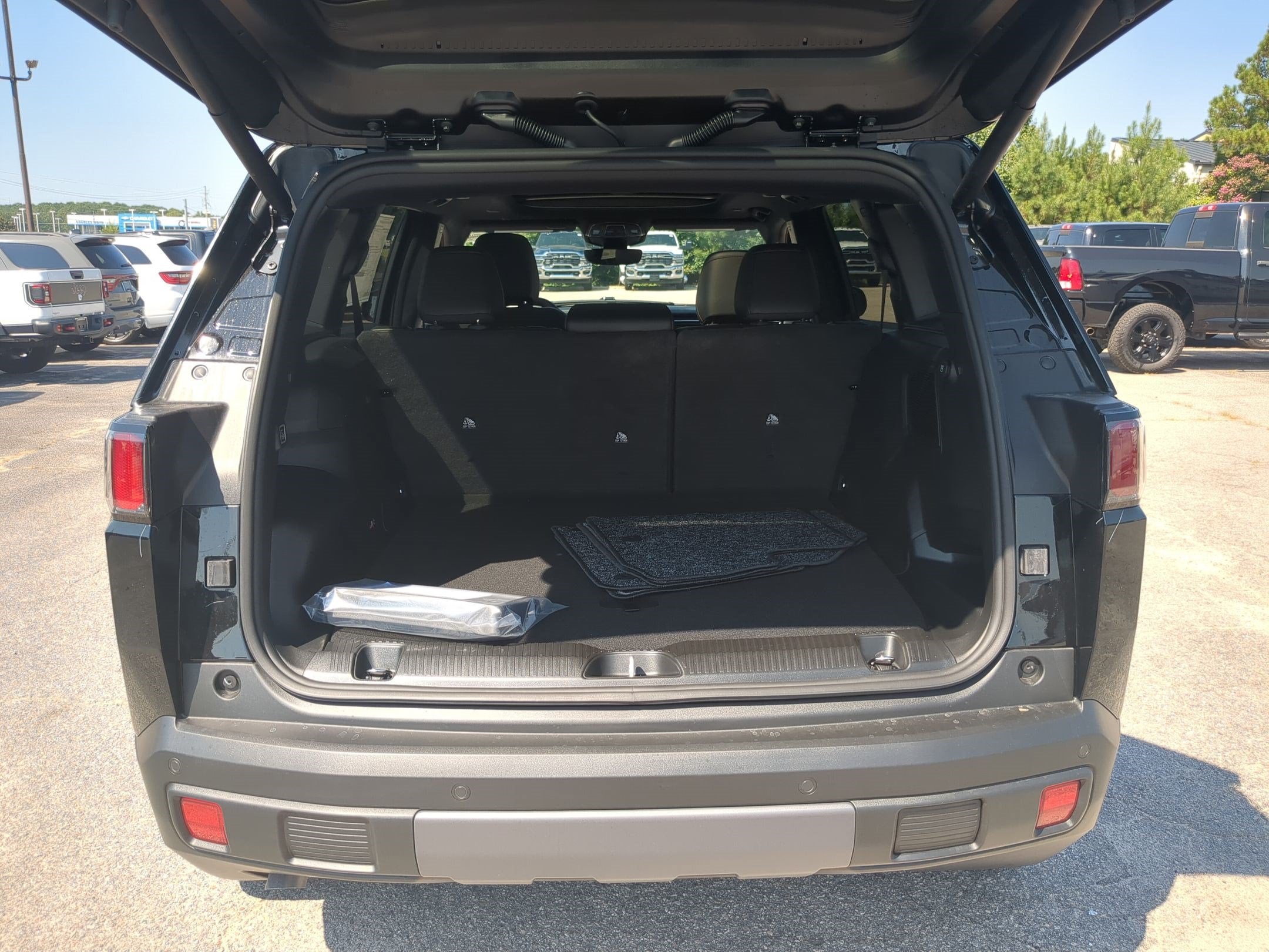 2026 Jeep Cherokee CHEROKEE 85TH ANNIVERSARY EDITION 4X4