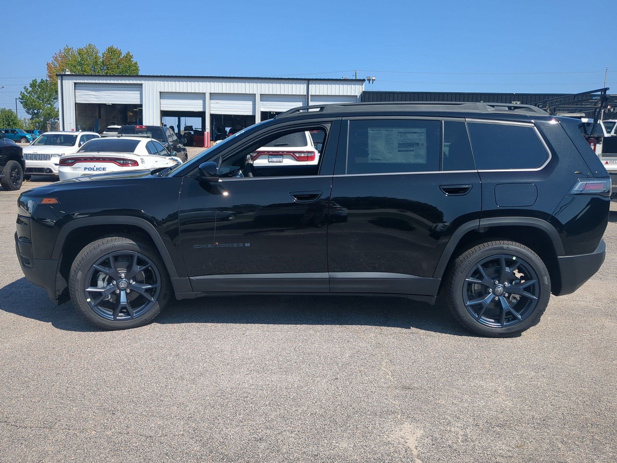 2026 Jeep Cherokee CHEROKEE 85TH ANNIVERSARY EDITION 4X4