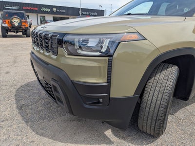 2026 Jeep Cherokee CHEROKEE LAREDO 4X4