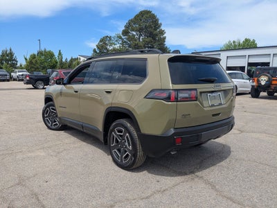 2026 Jeep Cherokee CHEROKEE LAREDO 4X4