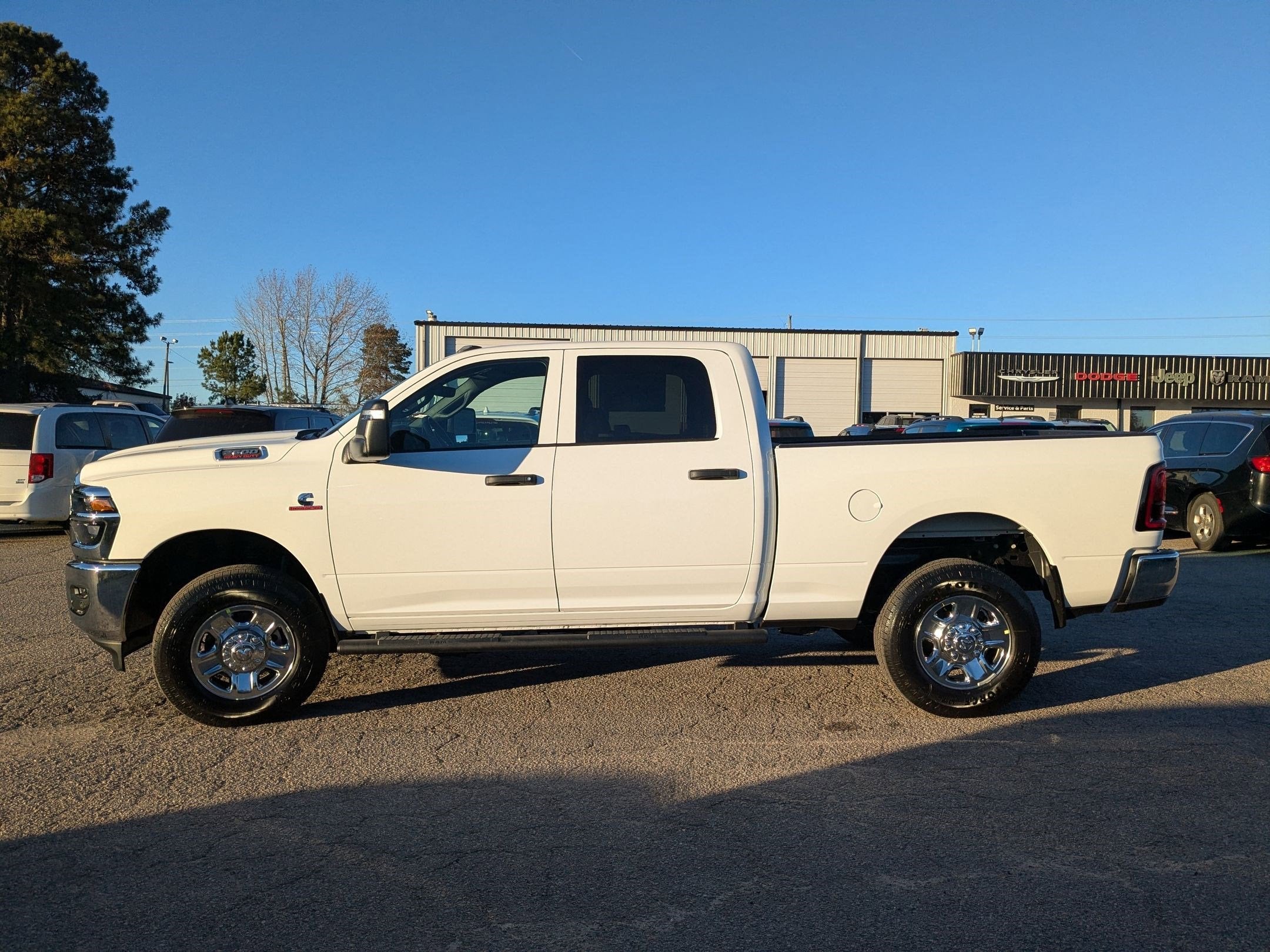 2026 RAM 2500 RAM 2500 TRADESMAN CREW CAB 4X4 6'4' BOX
