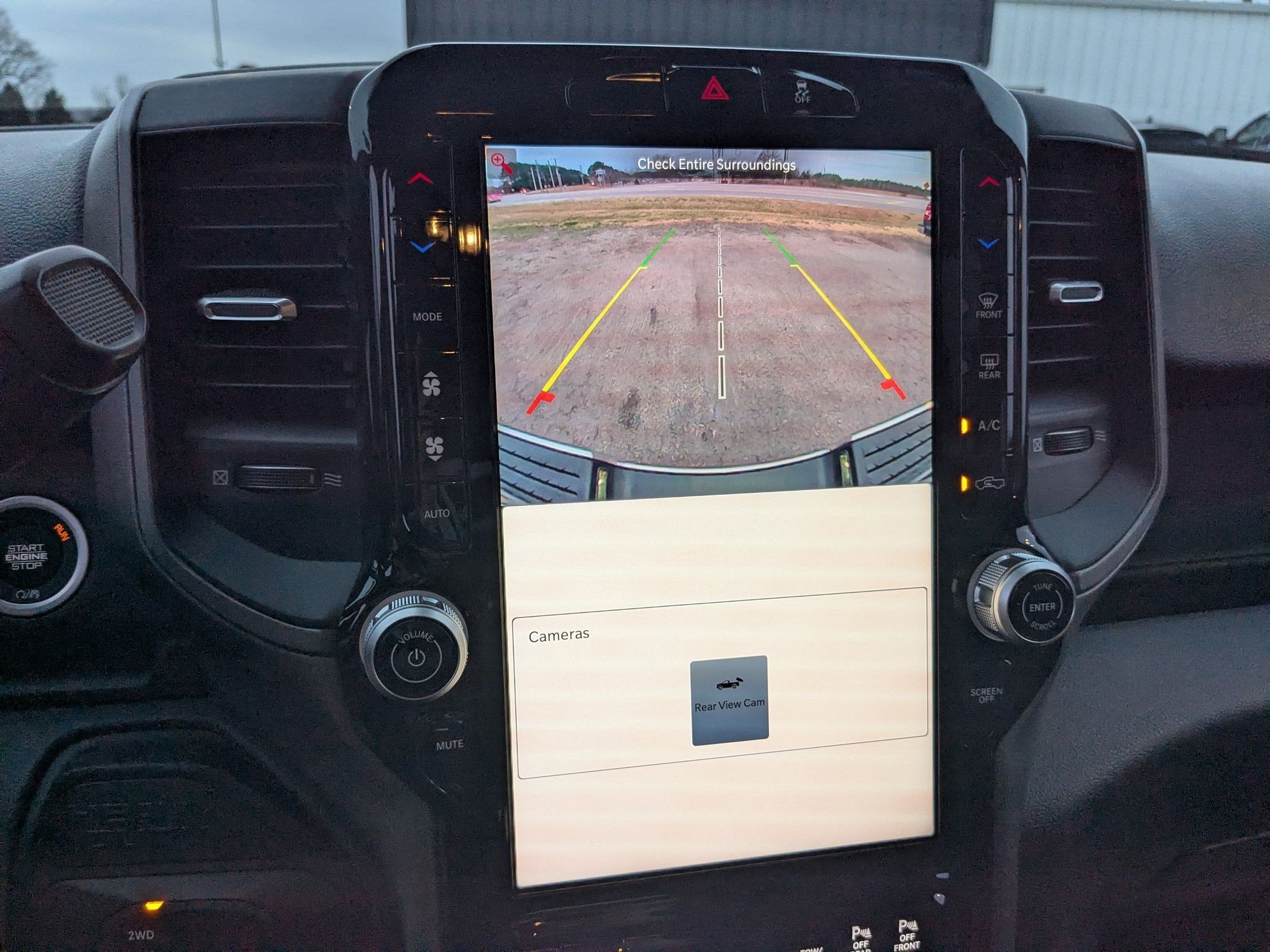 2026 RAM 3500 RAM 3500 TRADESMAN CREW CAB 4X4 8' BOX