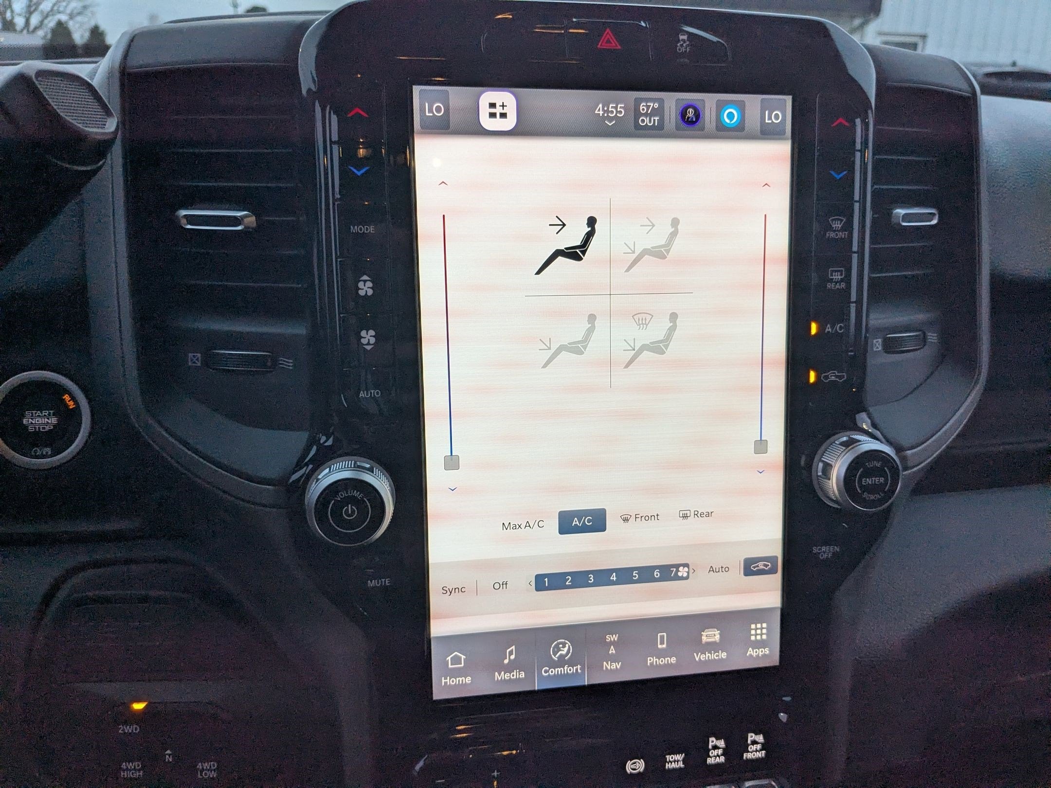 2026 RAM 3500 RAM 3500 TRADESMAN CREW CAB 4X4 8' BOX