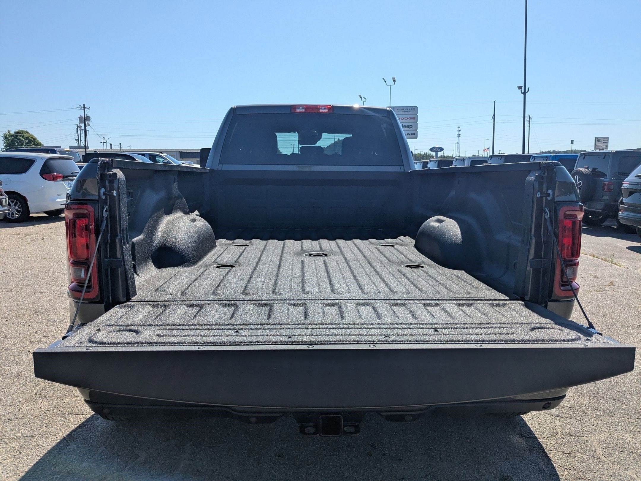 2026 RAM 3500 RAM 3500 BIG HORN CREW CAB 4X4 8' BOX