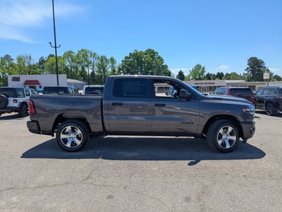 2026 RAM 1500 RAM 1500 EXPRESS CREW CAB 4X4 5'7' BOX