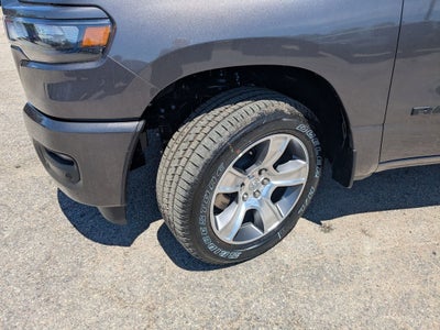 2026 RAM 1500 RAM 1500 EXPRESS CREW CAB 4X4 5'7' BOX