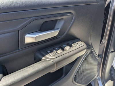 2026 RAM 1500 RAM 1500 WARLOCK CREW CAB 4X4 5'7' BOX