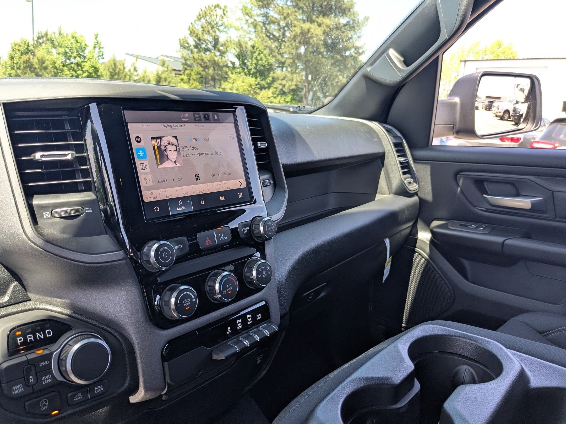 2026 RAM 1500 RAM 1500 WARLOCK CREW CAB 4X4 5'7' BOX