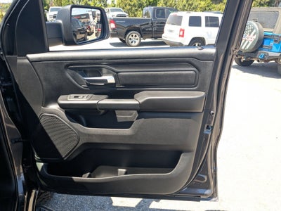 2026 RAM 1500 RAM 1500 WARLOCK CREW CAB 4X4 5'7' BOX