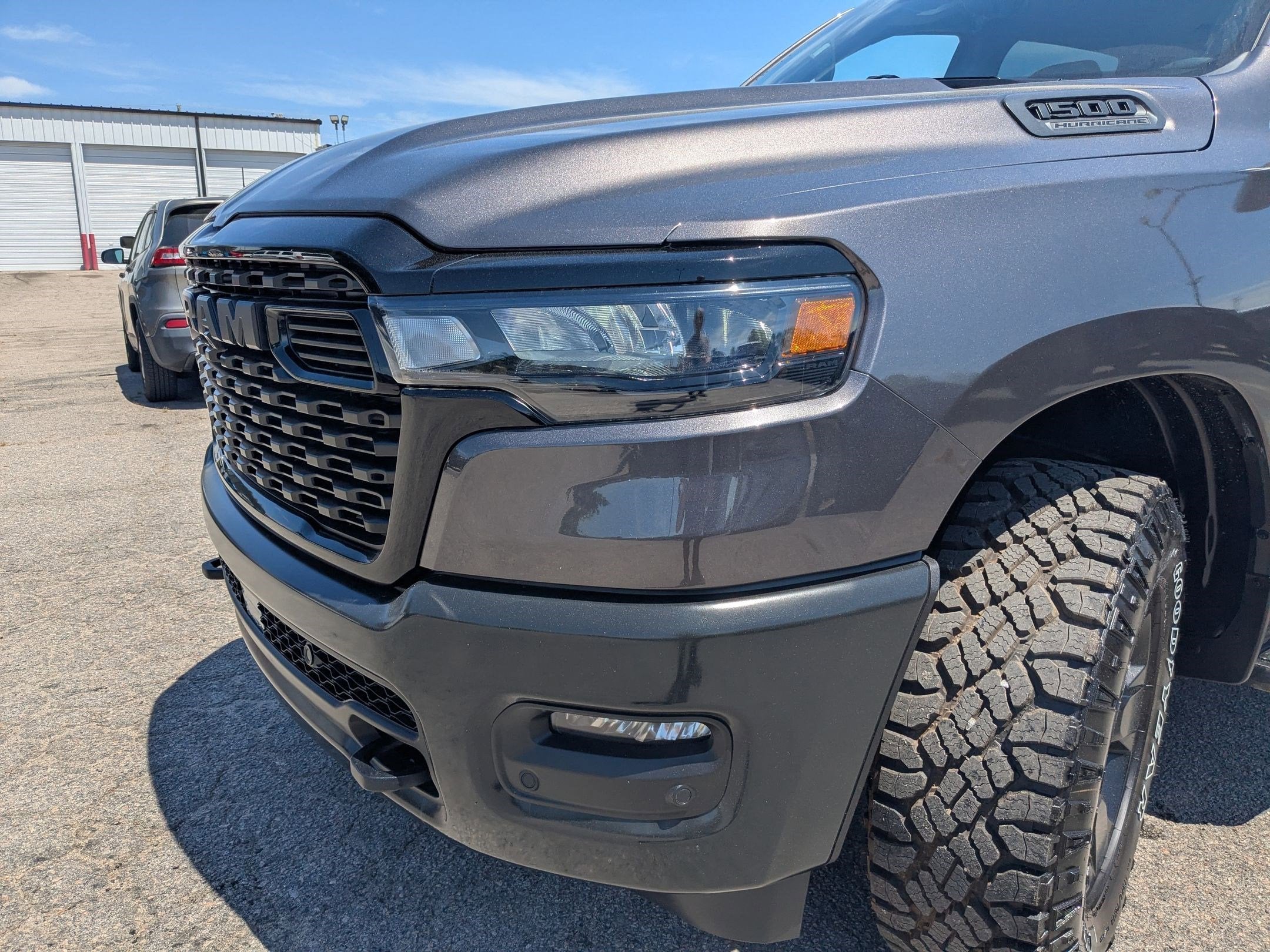 2026 RAM 1500 RAM 1500 WARLOCK CREW CAB 4X4 5'7' BOX