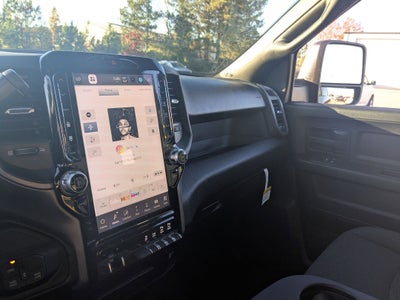 2026 RAM 2500 RAM 2500 TRADESMAN CREW CAB 4X4 6'4' BOX