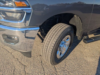 2026 RAM 2500 RAM 2500 TRADESMAN CREW CAB 4X4 6'4' BOX