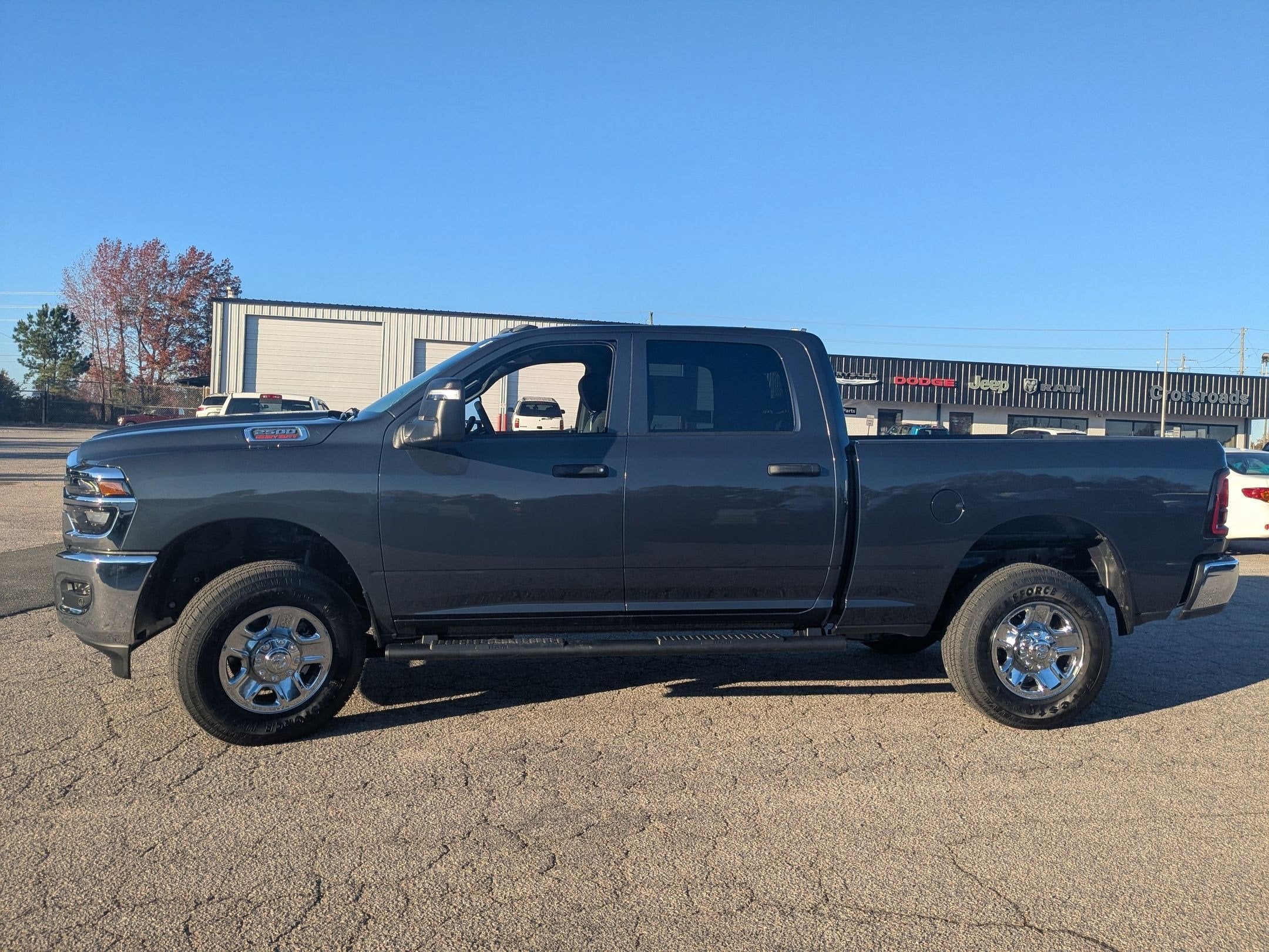 2026 RAM 2500 RAM 2500 TRADESMAN CREW CAB 4X4 6'4' BOX