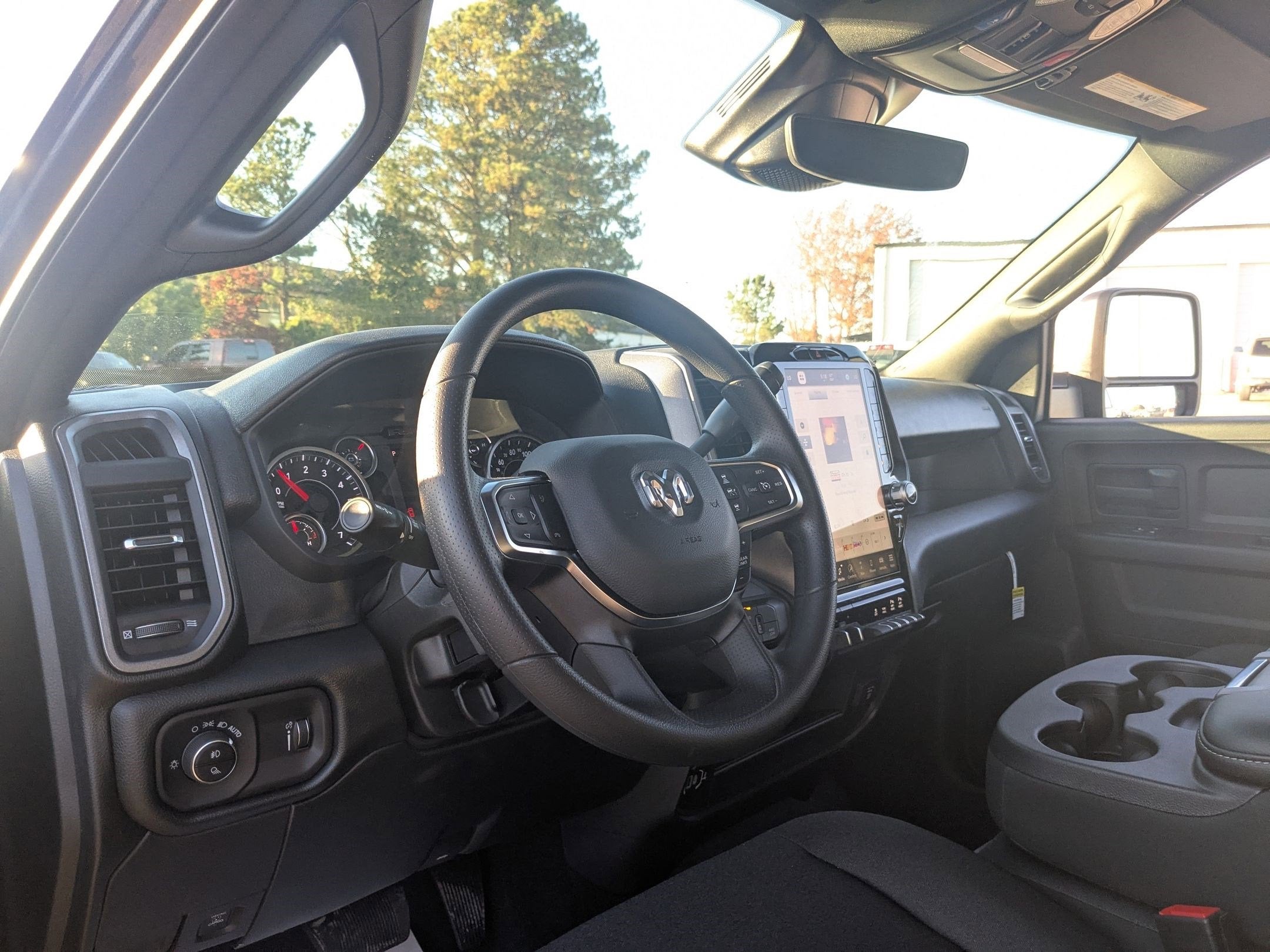 2026 RAM 2500 RAM 2500 TRADESMAN CREW CAB 4X4 6'4' BOX