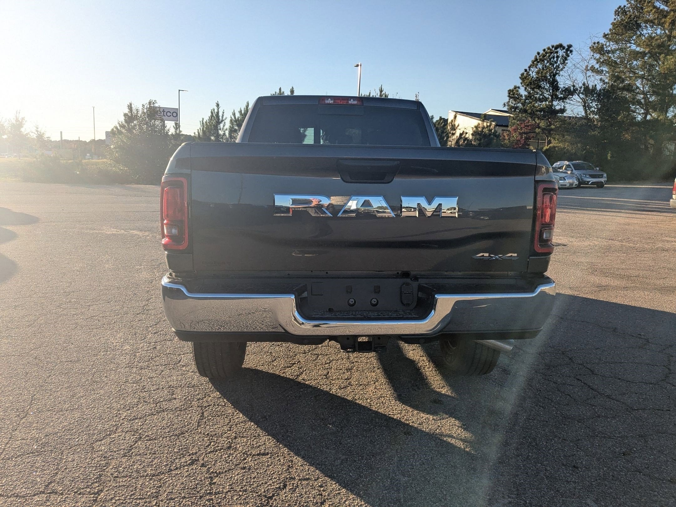 2026 RAM 2500 RAM 2500 TRADESMAN CREW CAB 4X4 6'4' BOX