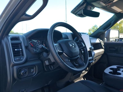 2027 RAM 2500 RAM 2500 WARLOCK CREW CAB 4X4 6'4' BOX