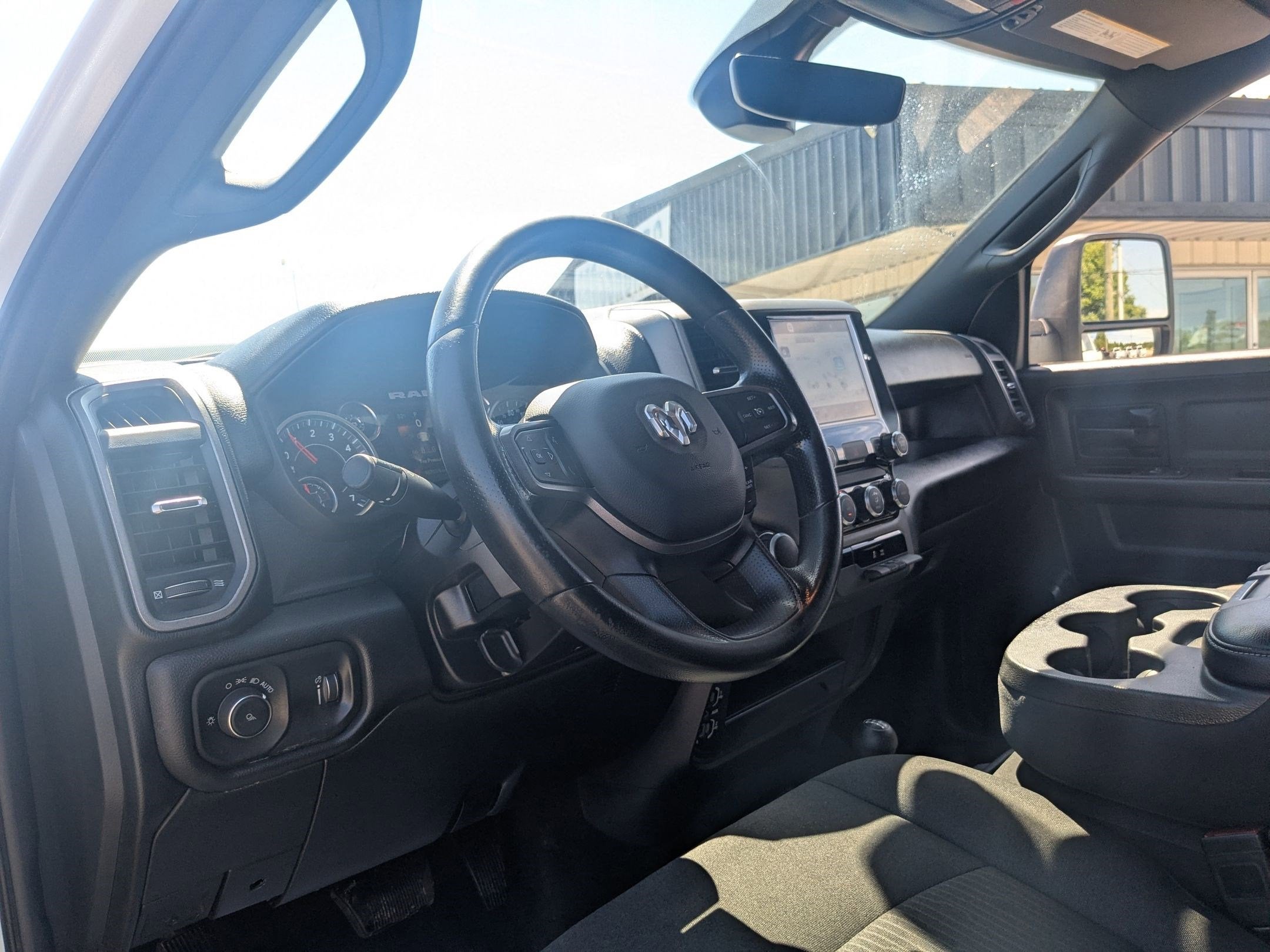 2024 RAM 2500 Tradesman Crew Cab 4x4 6'4' Box
