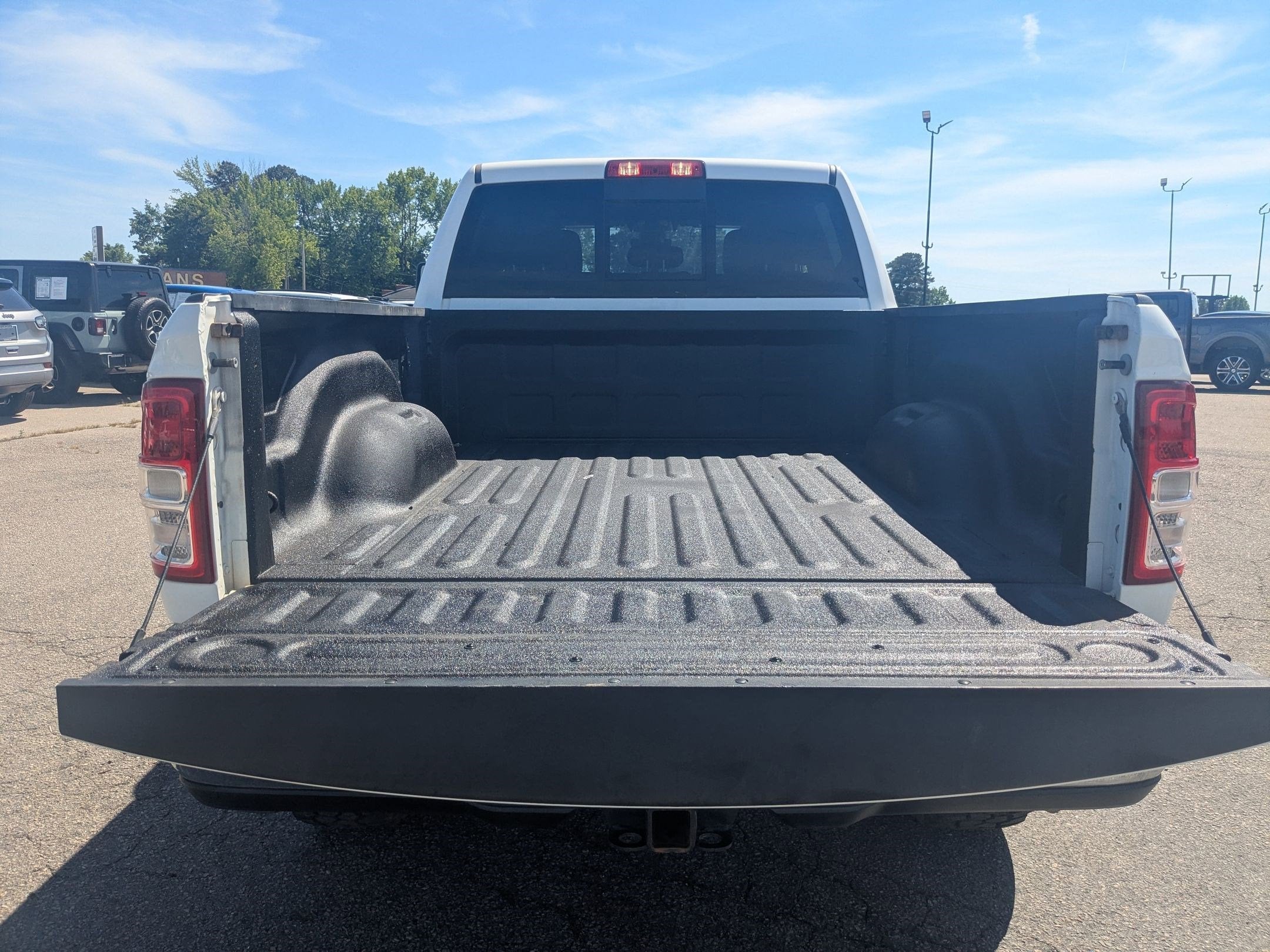 2024 RAM 2500 Tradesman Crew Cab 4x4 6'4' Box