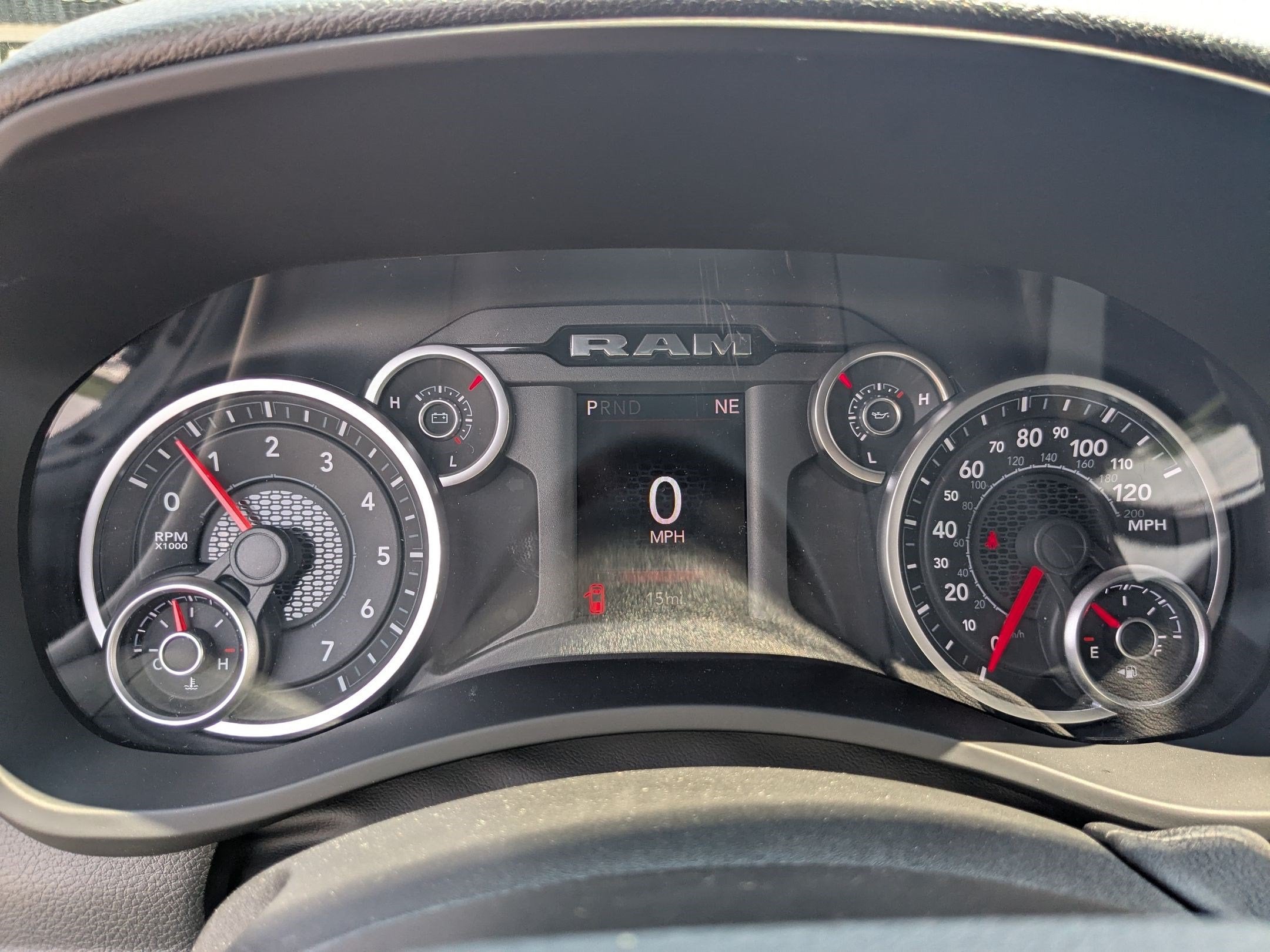 2026 RAM 2500 RAM 2500 TRADESMAN CREW CAB 4X4 6'4' BOX