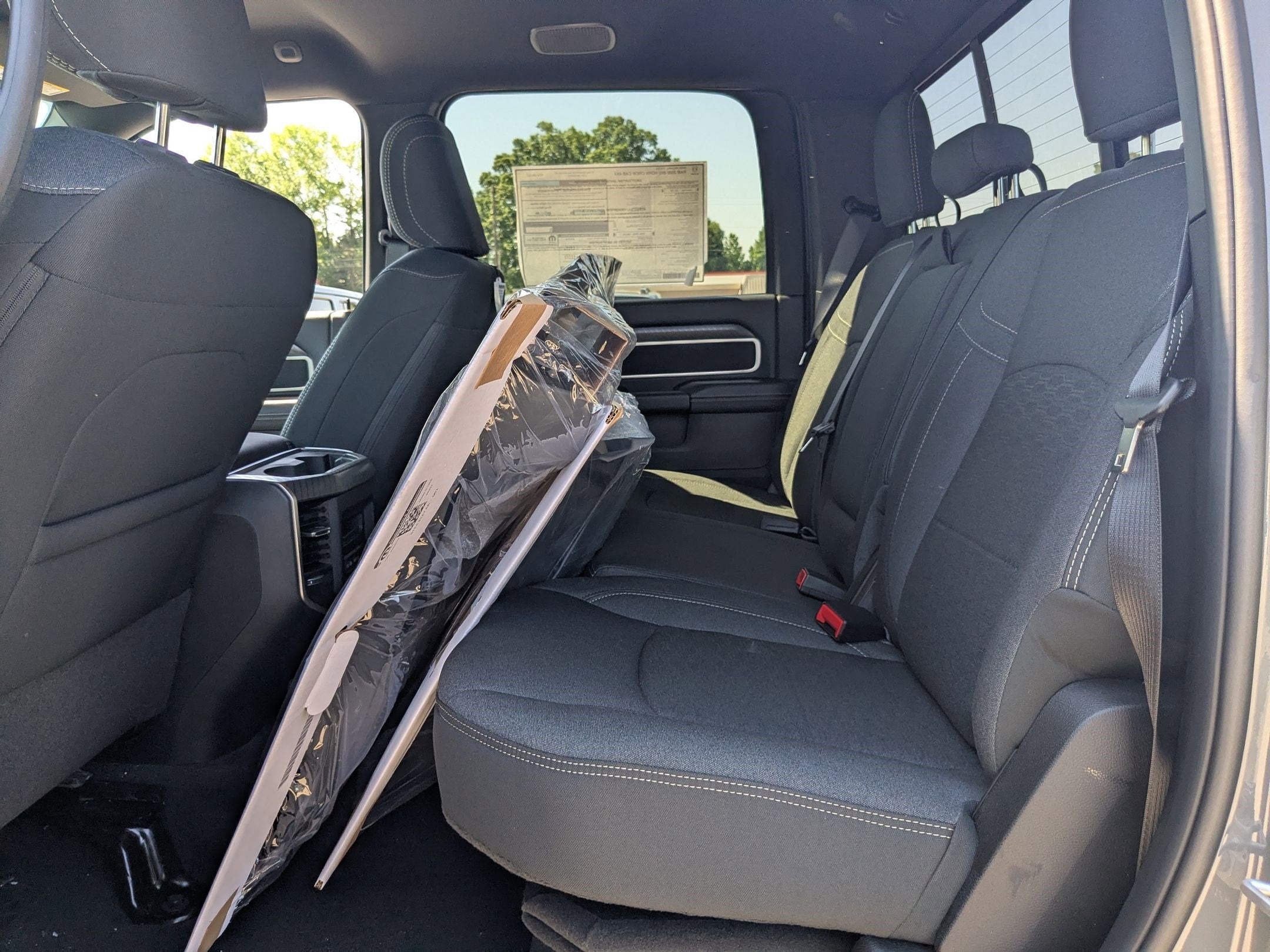 2026 RAM 2500 RAM 2500 BIG HORN CREW CAB 4X4 6'4' BOX