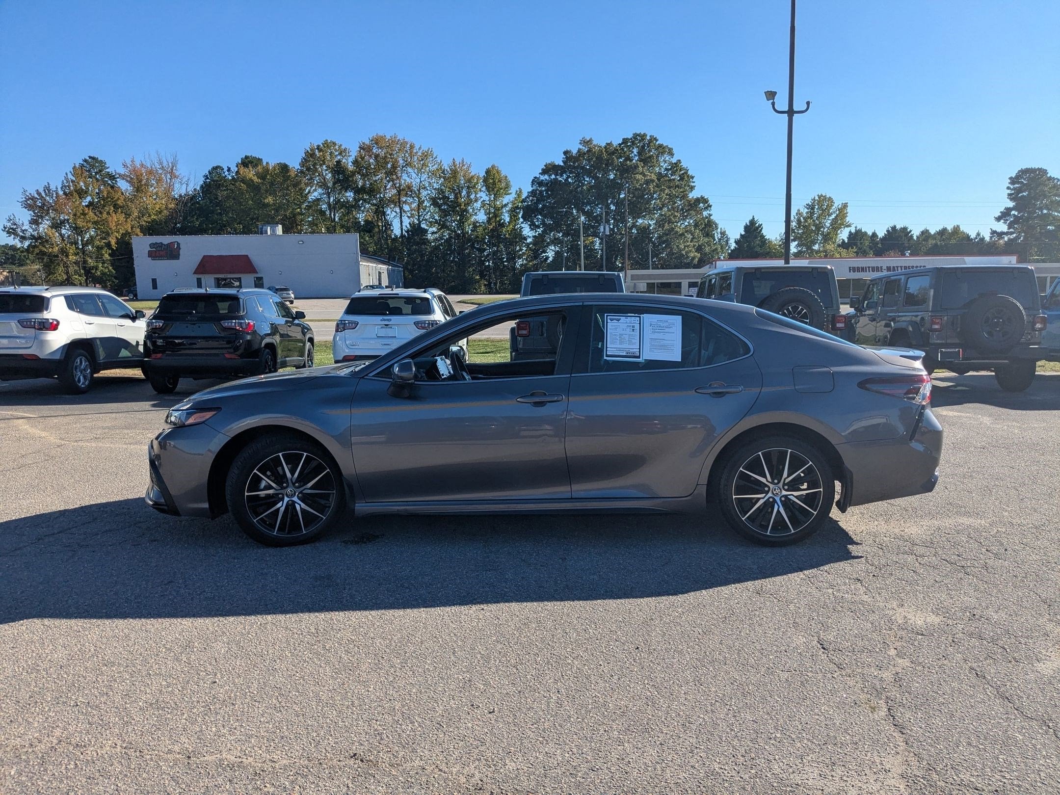 2024 Toyota Camry SE