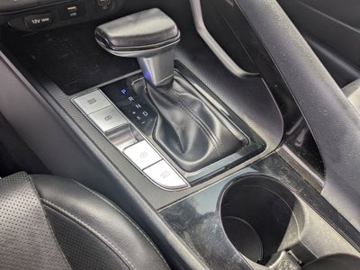 2022 Hyundai Elantra Limited