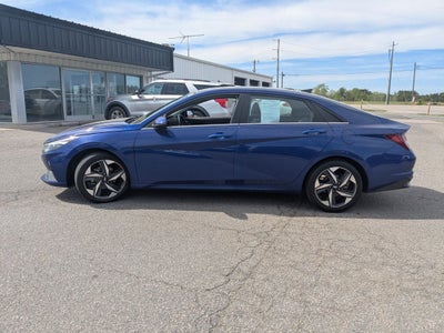 2022 Hyundai Elantra Limited