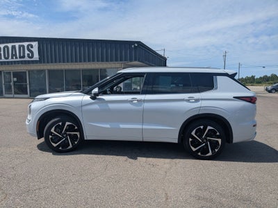 2022 Mitsubishi Outlander SEL 2.5 2WD