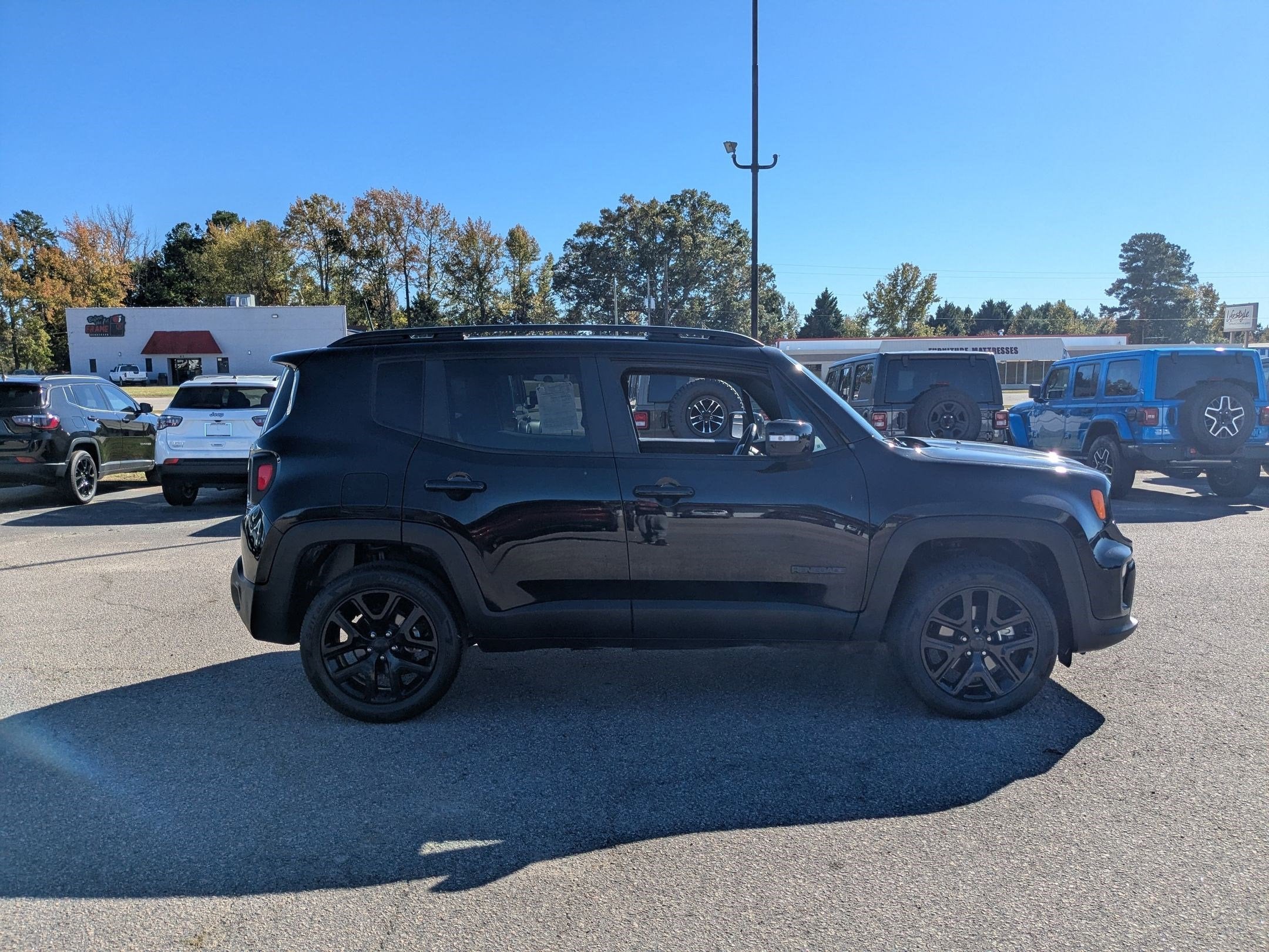 2022 Jeep Renegade Altitude 4x4