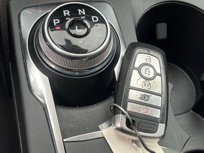 2022 Ford Escape Titanium Hybrid