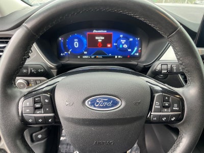 2022 Ford Escape Titanium Hybrid