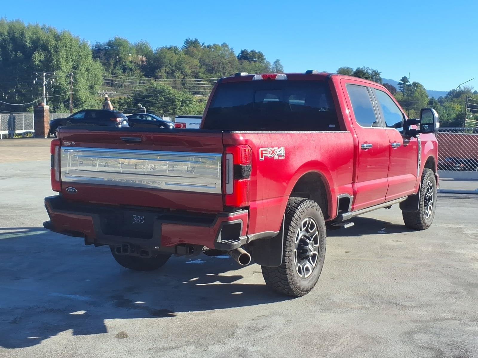 2023 Ford Super Duty F-250 SRW Platinum