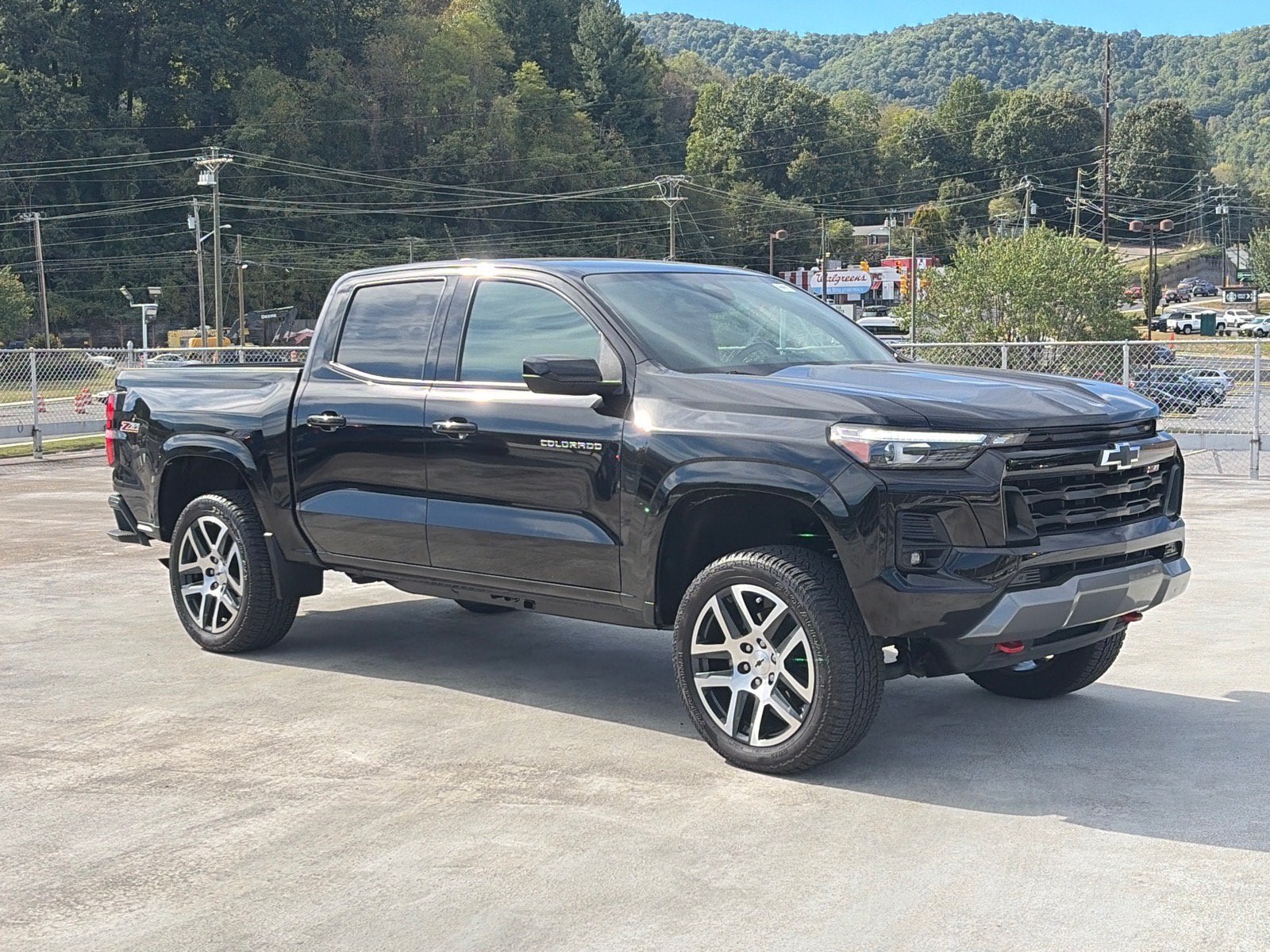 2023 Chevrolet Colorado 4WD Z71