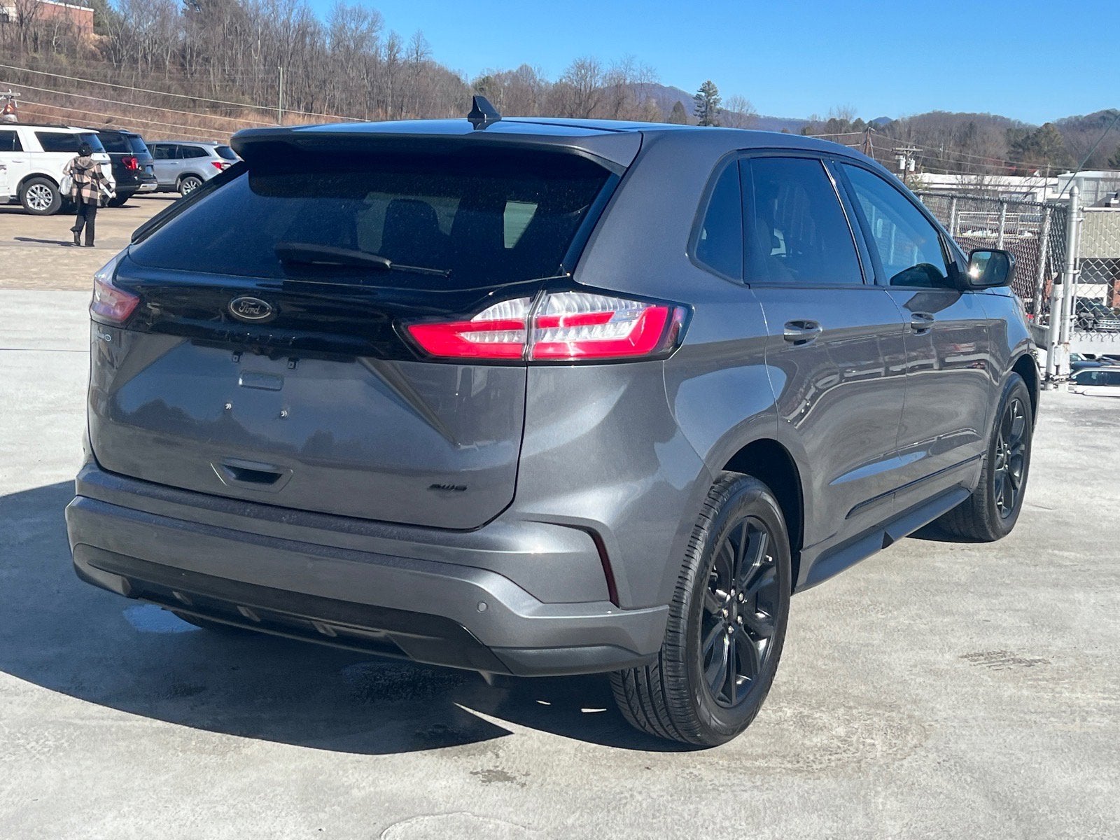 2024 Ford Edge SE