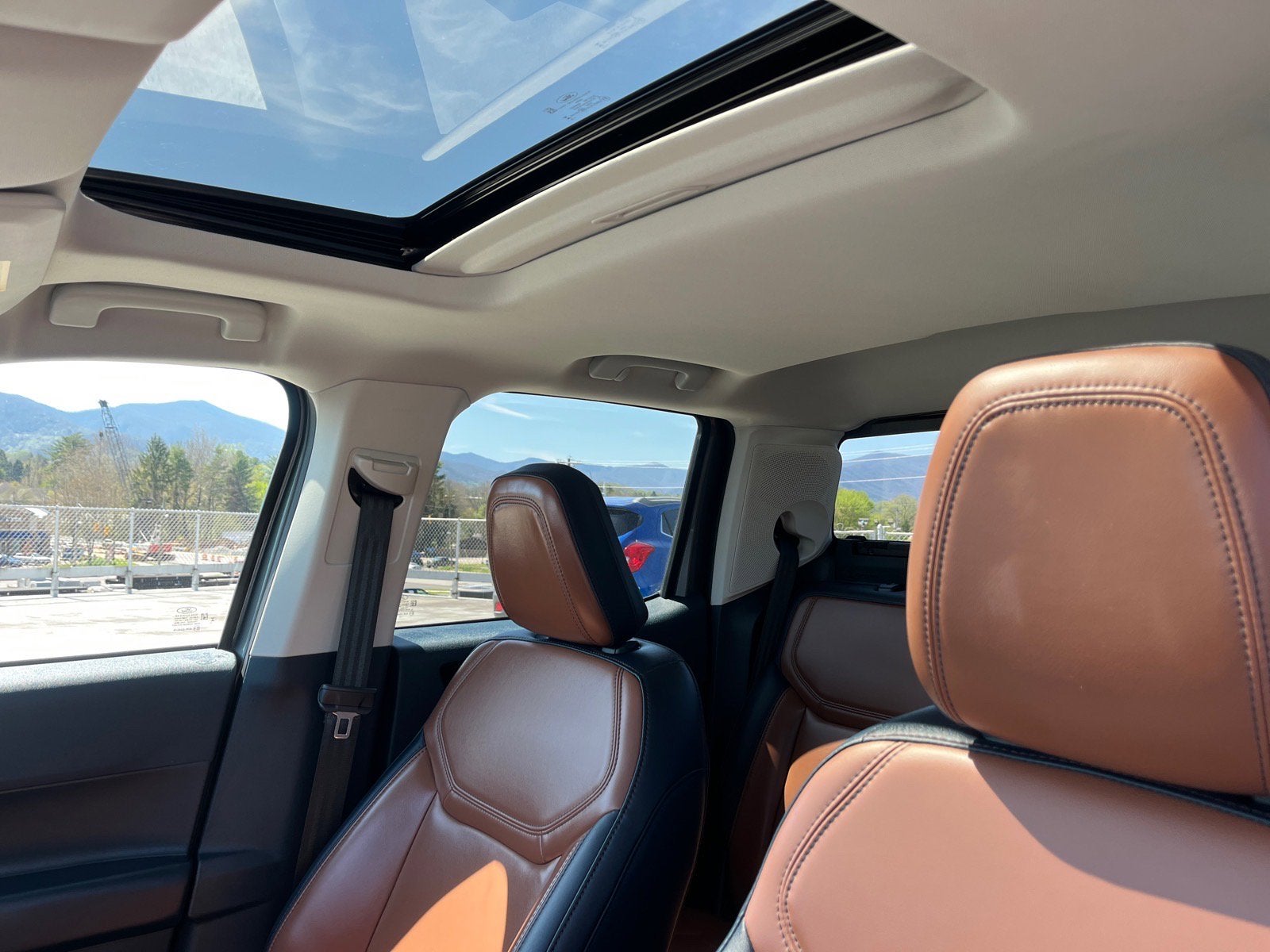 2023 Ford Maverick LARIAT