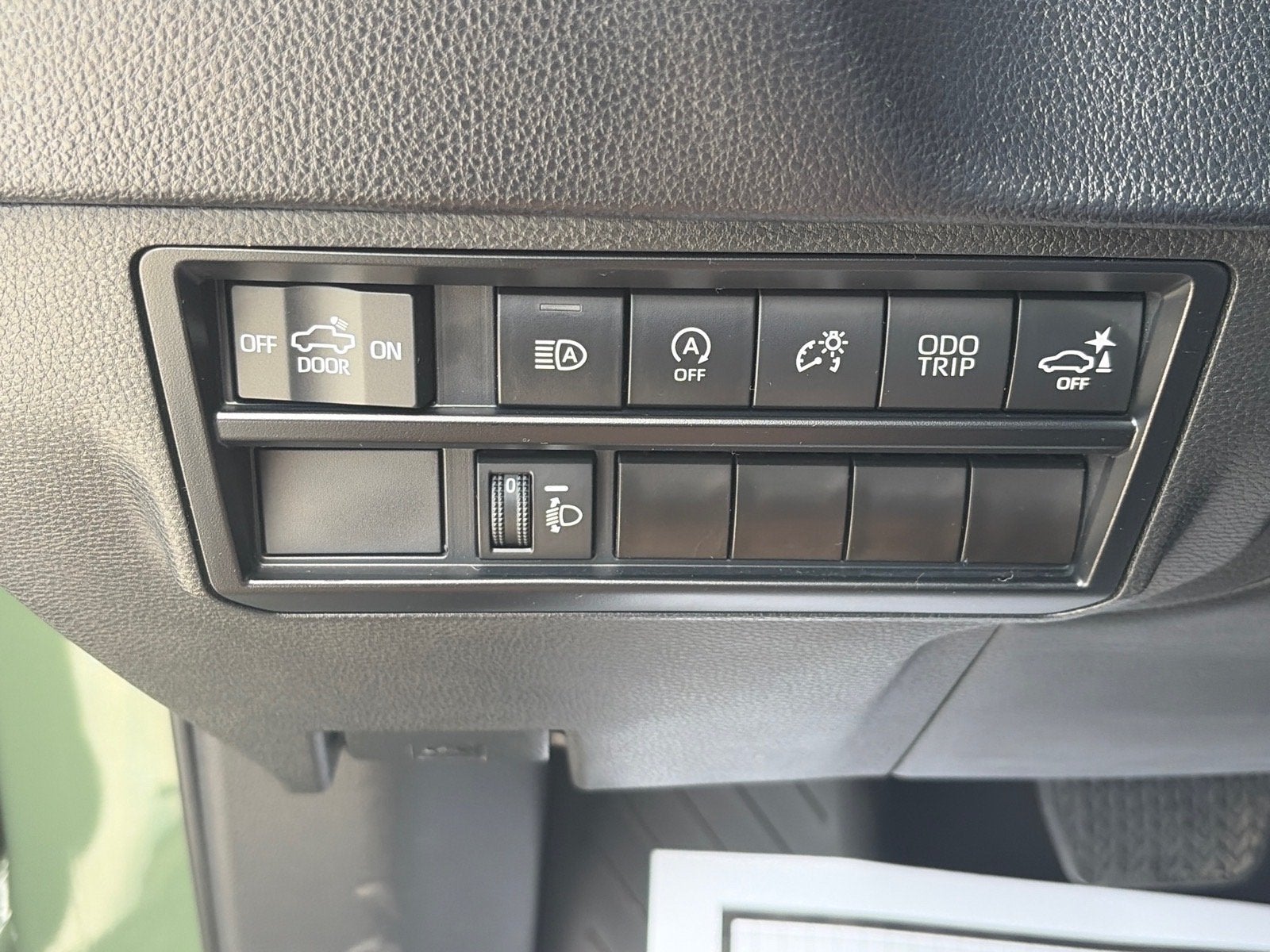 2023 Toyota Tundra 4WD SR5