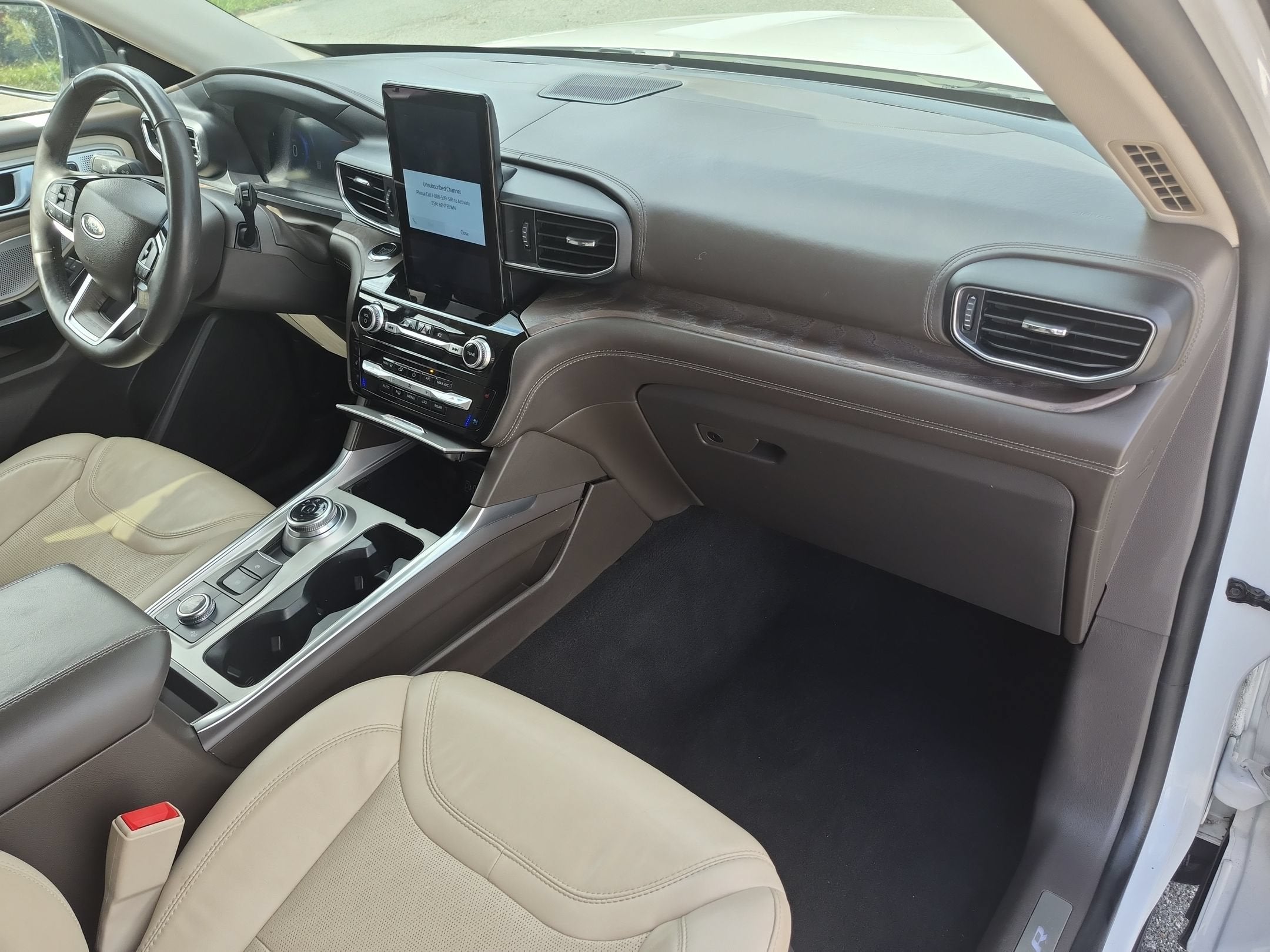 2023 Ford Explorer Platinum