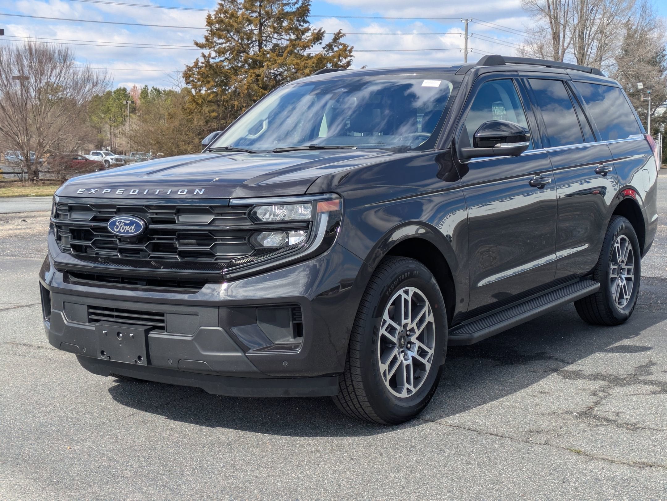2025 Ford Expedition Active