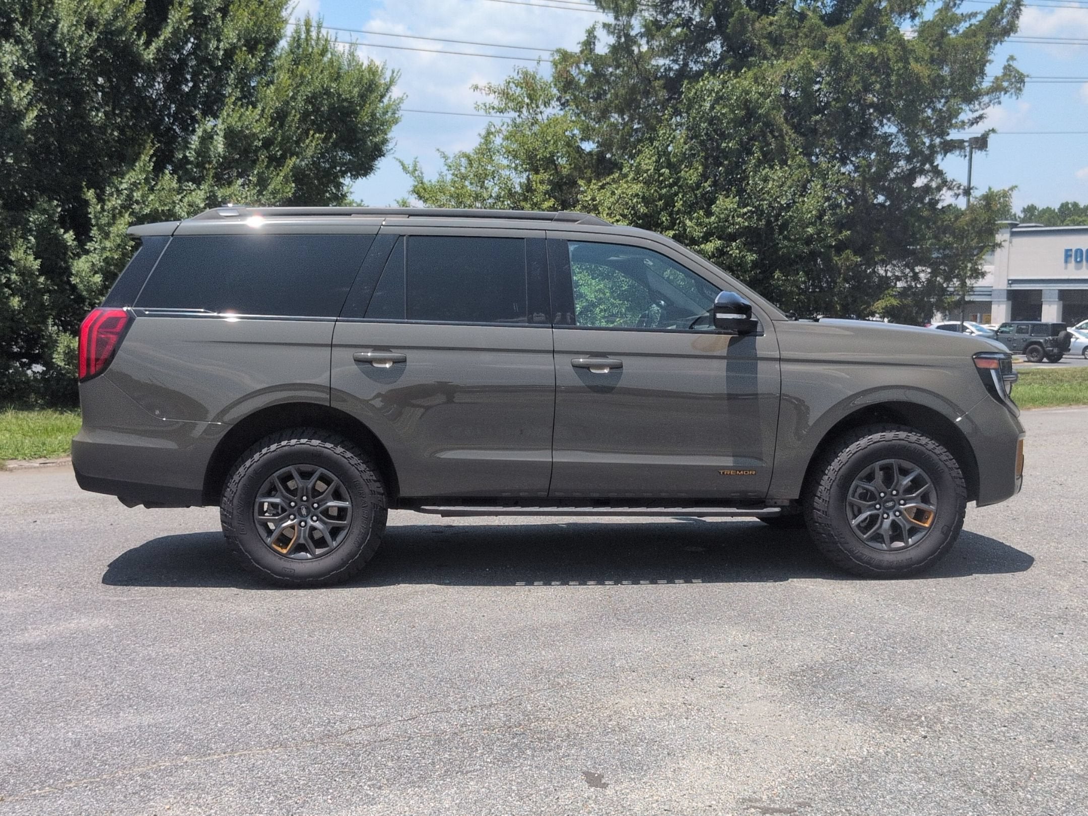 2025 Ford Expedition Tremor