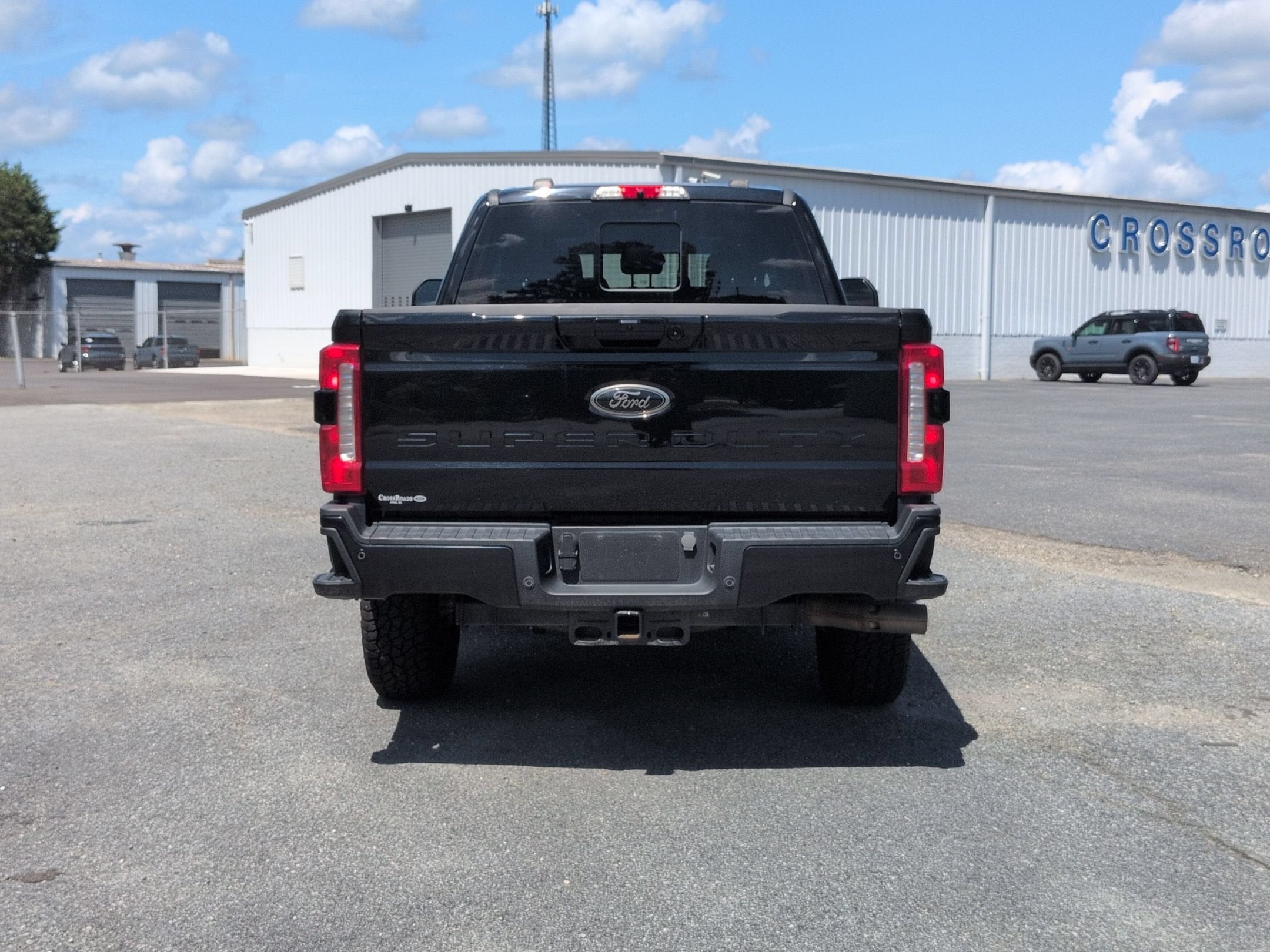 2023 Ford Super Duty F-250 SRW LARIAT