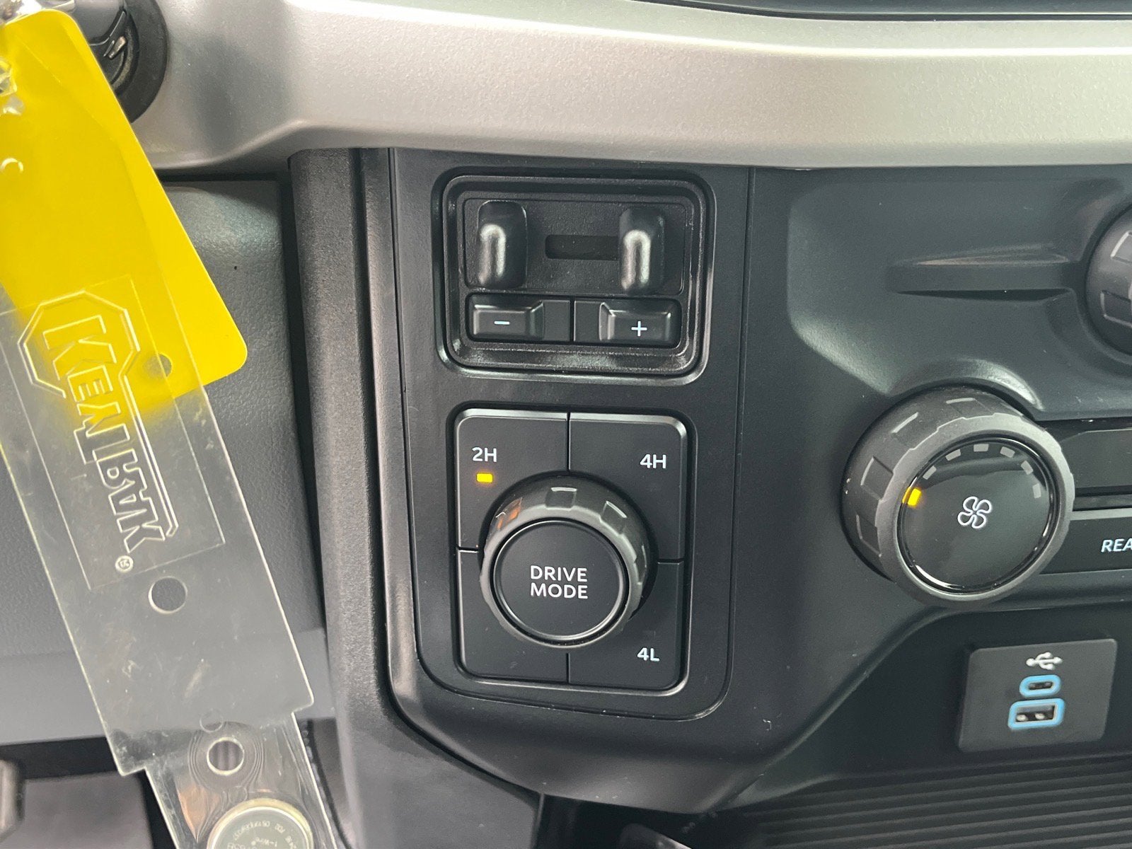 2024 Ford Super Duty F-550 DRW XL DRW