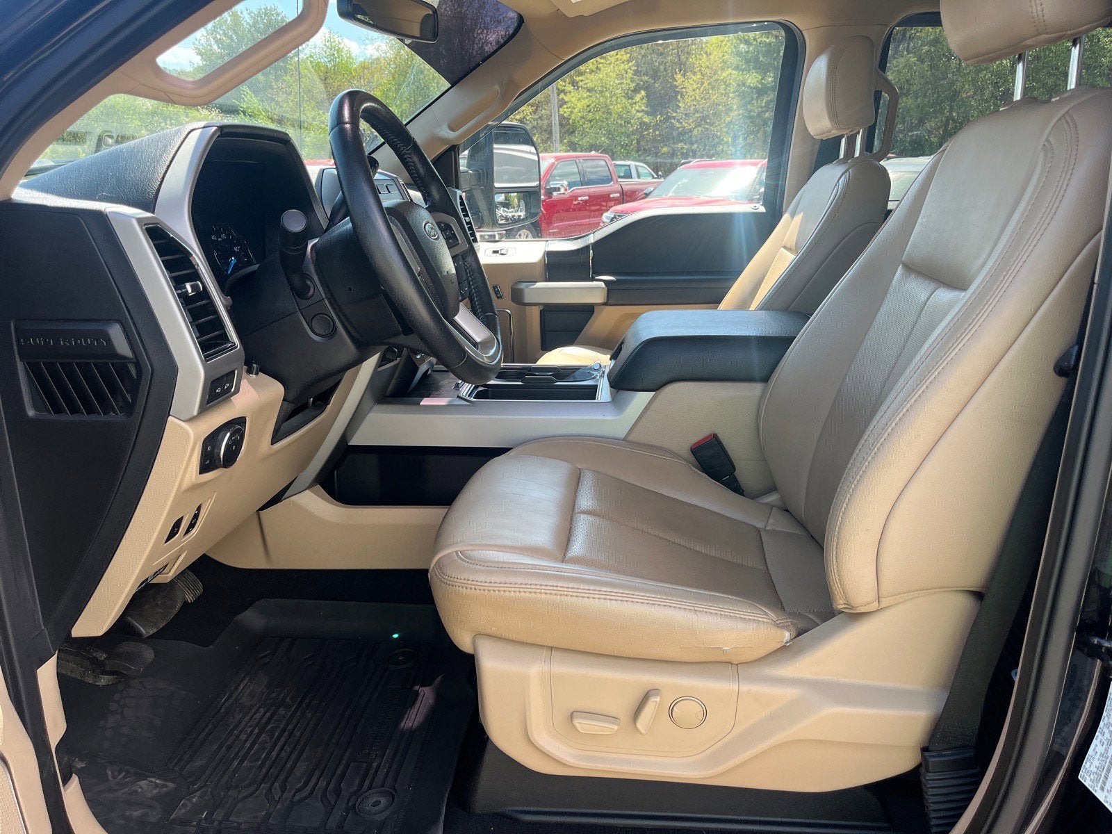 2021 Ford Super Duty F-250 SRW LARIAT