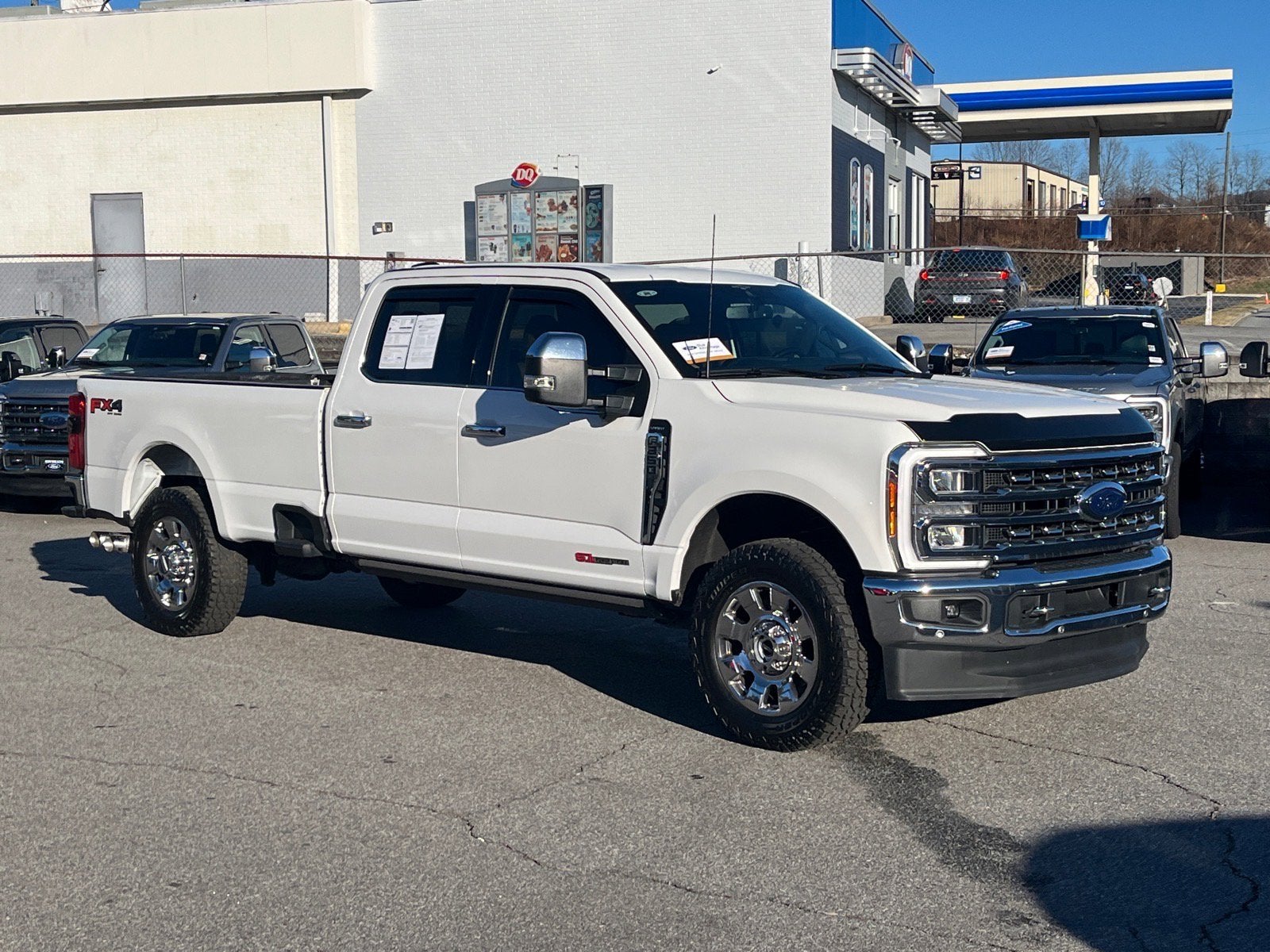2023 Ford Super Duty F-350 SRW LARIAT