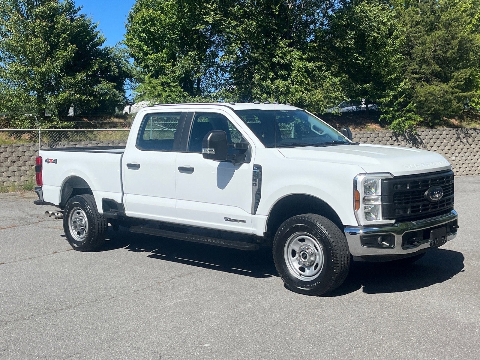 2024 Ford Super Duty F-350 SRW XL