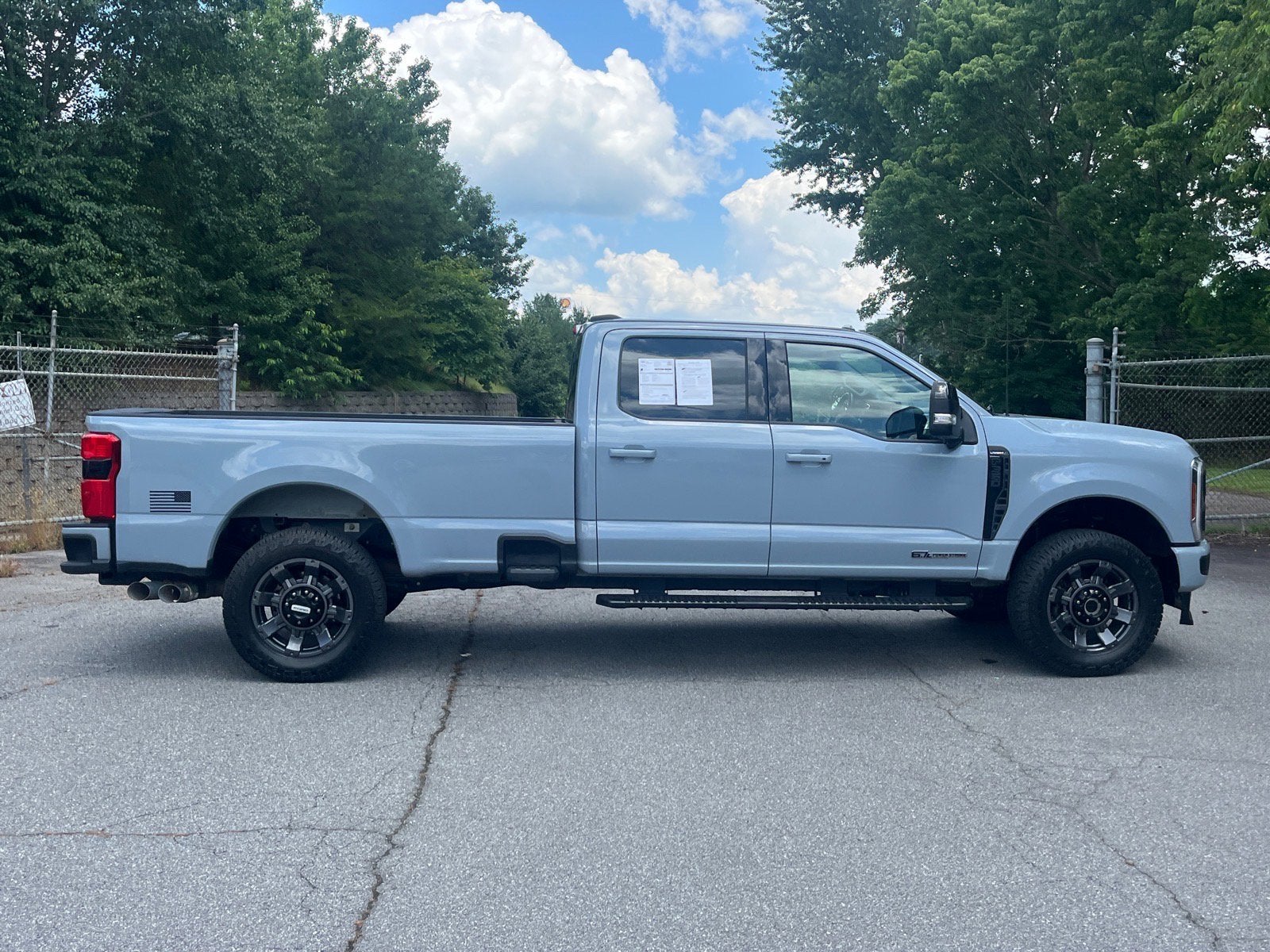 2024 Ford Super Duty F-350 SRW LARIAT